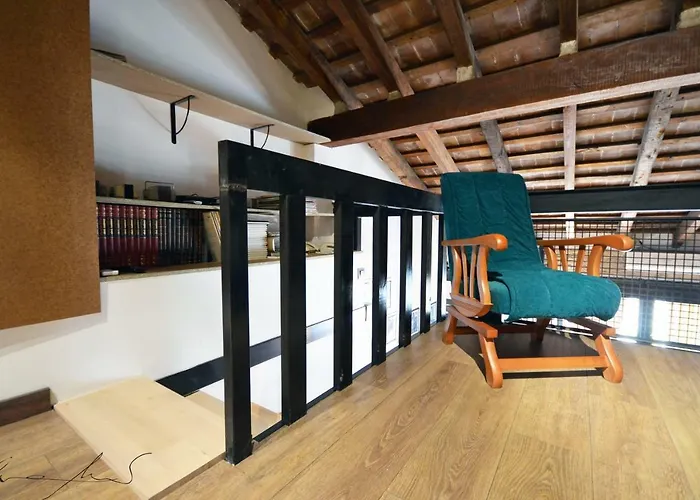 Casita En El Cabanal Con Patio * Valencia