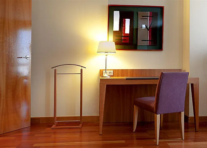 Istay By Nh Ciudad De Hotel Valence