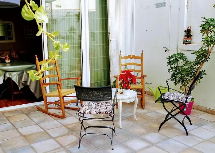 Angel Guimera & Breakfast *