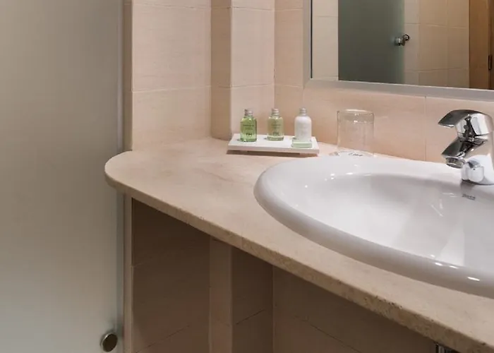 Istay By Nh Ciudad De 3*