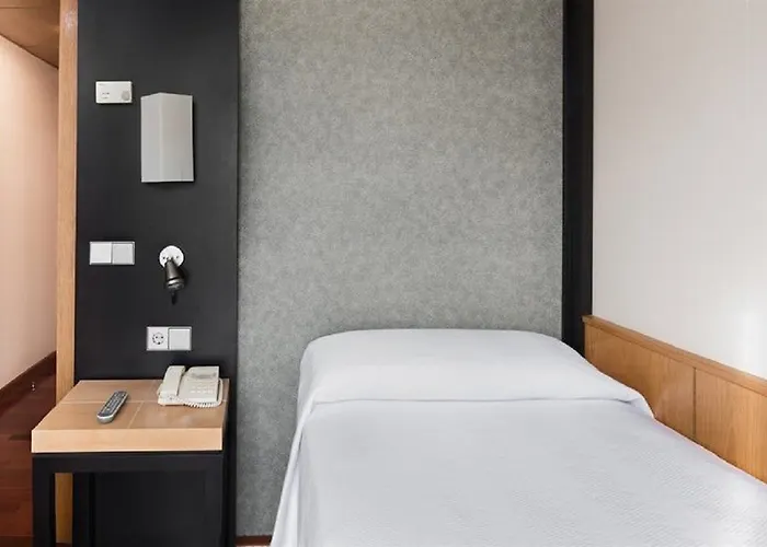 Hotel Istay By Nh Ciudad De 3*