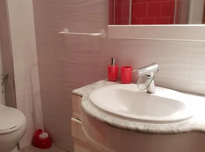 Nice And Quite Δωμάτια σε οικογενειακή κατοικία *