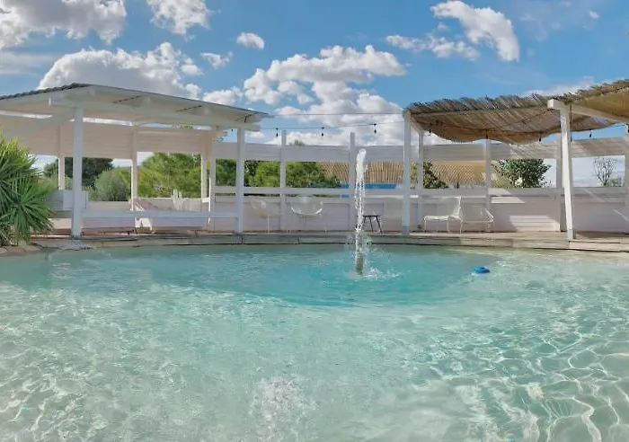 Πανσιόν Mom La Punta 3*