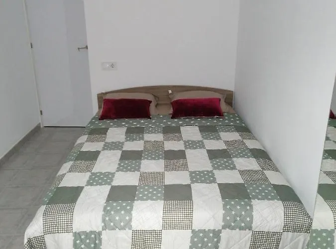 Fully Furnished Double Δωμάτια σε οικογενειακή κατοικία *