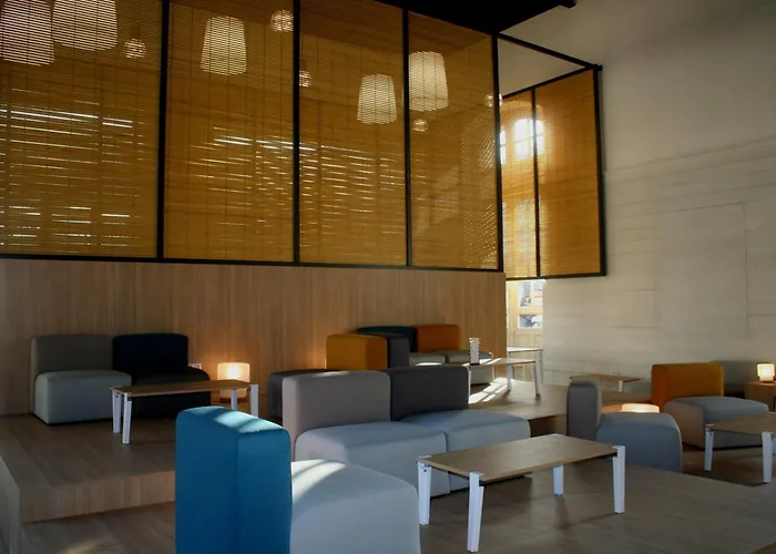 بيت شباب شباب أب فالينسيا