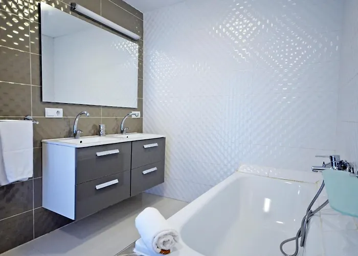 Modern In Βαλένθια