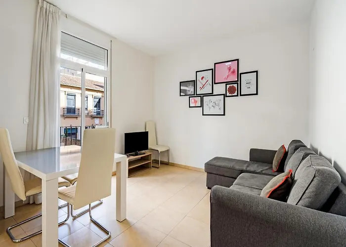 Oyo Style Puerto * 발렌시아