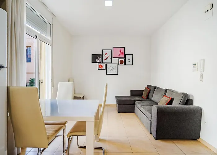 Oyo Style Puerto * Βαλένθια