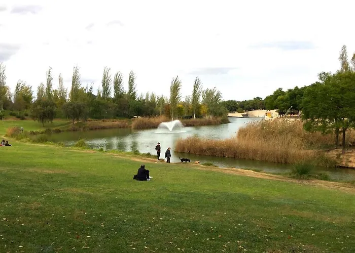 아파트 Cosy Flat With Excellent Location In Valencia!