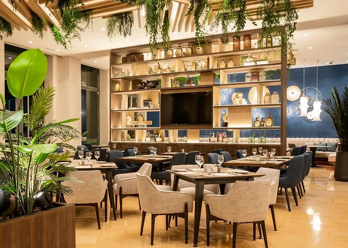 Ilunion 4 4* Valencia