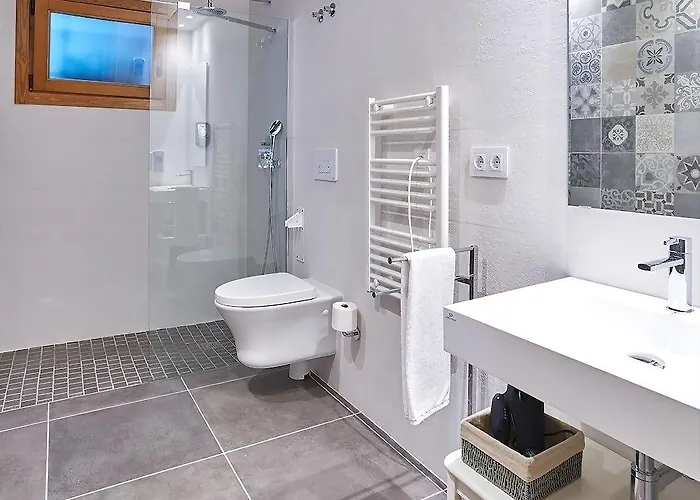 Barracart Aparthotel 4*