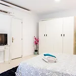 Apartment Catedral Reina *
