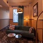 Otel Hografic