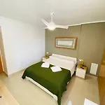 M & B * Valencia