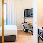 L&h Gran Via Hotell 4*