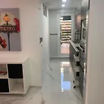 Lovely Three Apartment *