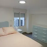 Luminoso Cerca De La Playa Y Puerto Apartmán Valencie