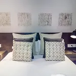Apartment Hall Market
