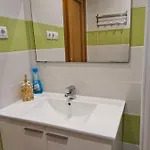 Con Bano Privado- En Casa Familiar Beatriz