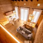 Design Loft Near The Sea Апартаменты *