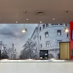 Szálloda Novotel Lavant