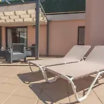 Rh Sorolla Centro Otel