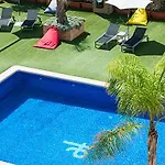 Отель Port Feria 4*