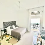 Victoria Site-luxury Center