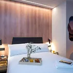 Lejlighed Neobeds - Stylish Modern 1br Near Old Town & Steps From Turia Park Valencia