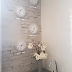 Bonito Bien Comunicado Apartament *