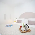 Singularstays Arena דירה