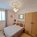 3 Bedroom Flat With Wifi Apartment Valencia