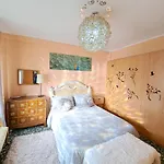 Full Equipped And Comfortable With Wifi Apartament