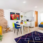Grand - 8 Min To Center By Metro Apartman *