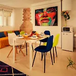 Penthouse Duplex In A 4 Floors Spanish House -8 Min To Center By Metro *