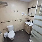 Precioso Reformado Con Terraza, 4 Habs * Valencia
