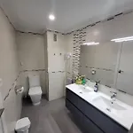 Lägenhet Precioso Reformado Con Terraza, 4 Habs *