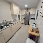 Precioso Reformado Con Terraza, 4 Habs * Valencia