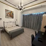Flats Puente Ademuz De 3 شقة