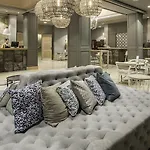 Vincci Lys Hotel 4*