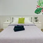 Nou Benicalap Luxury Apart 3* Valencia