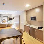 Palau & 4* Valence