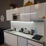 Artes Hlius Luxury Apartment *