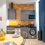 Precioso Loft En شقة