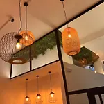 Nina Mala Konukevi Valensiya