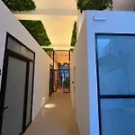 Nina Mala Gasthuis Valencia