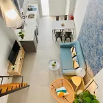 Modern Designed Loft In Russafa Βαλένθια