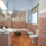 Singularstays Salvador Iv Apartman *