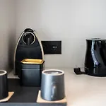 & Co. J. Botanico Boutique 호텔