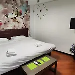 Terrasa De Mercado Apartment